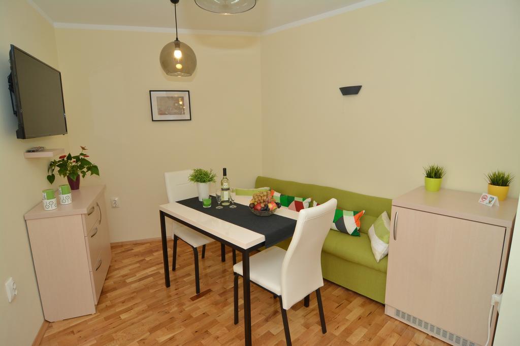 Luxury Apartments Burgas Екстер'єр фото