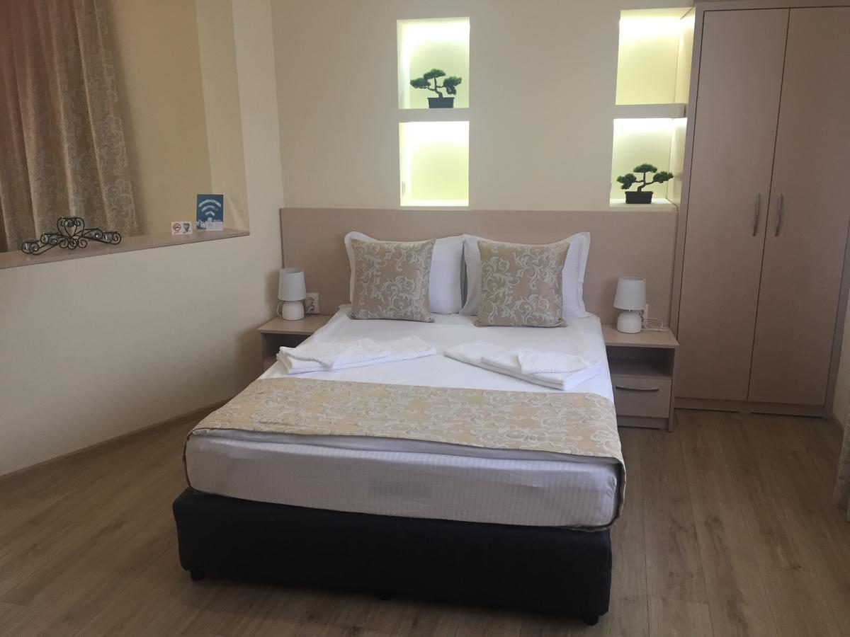 Luxury Apartments Burgas Екстер'єр фото